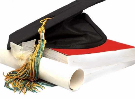 Ministerul Educației majorează bursele cu 5 la sută