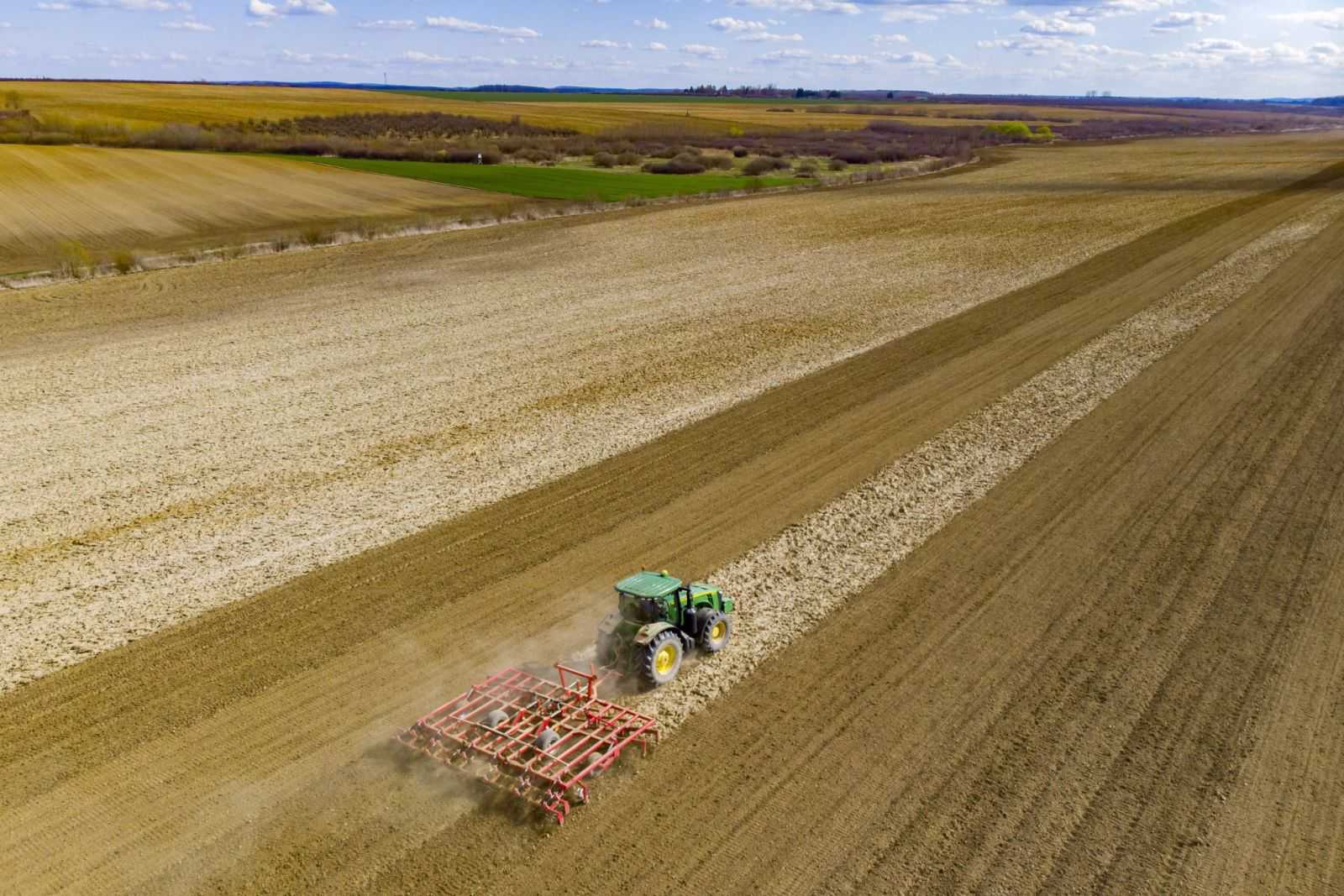 Viktor Orban: Fermierii din Ungaria nu au permis niciunui guvern să vîndă terenurile agricole străinilor