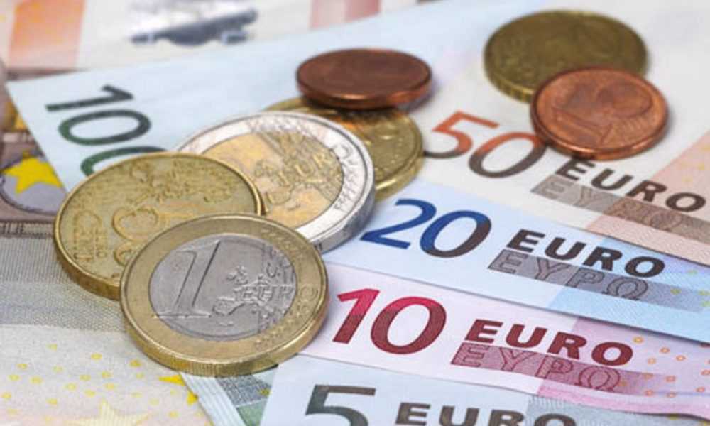 Cel mai tânăr stat membru al Uniunii Europene a făcut deja primul pas pentru aderarea la moneda unică