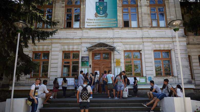 Certificatul medical a fost exclus din lista actelor prezentate la admiterea la studii