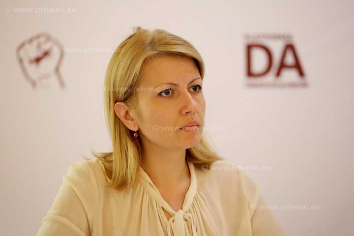 Un deputat al Platformei DA critică activitatea formațiunii din care face parte și renunță la funcțiile de conducere. „Un partid nu se ține doar pe discursurile unui lider”