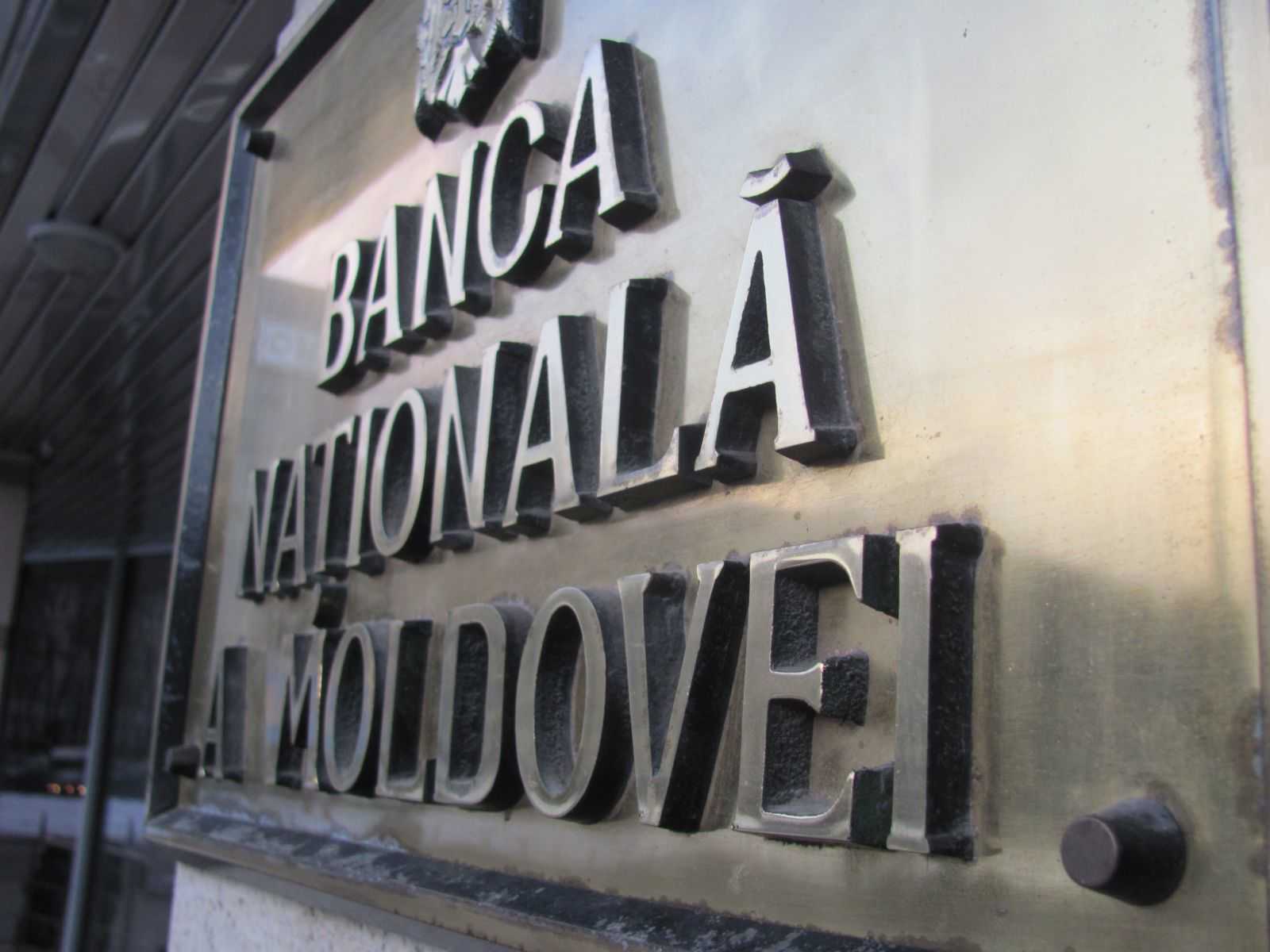 BNM vrea să încurajeze băncile să își desfășoare afacerile în lei