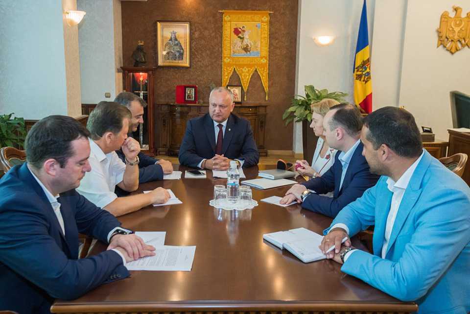După ce au discutat cu Igor Dodon, deputații PSRM anunță propriul proiect de reformare a justiției