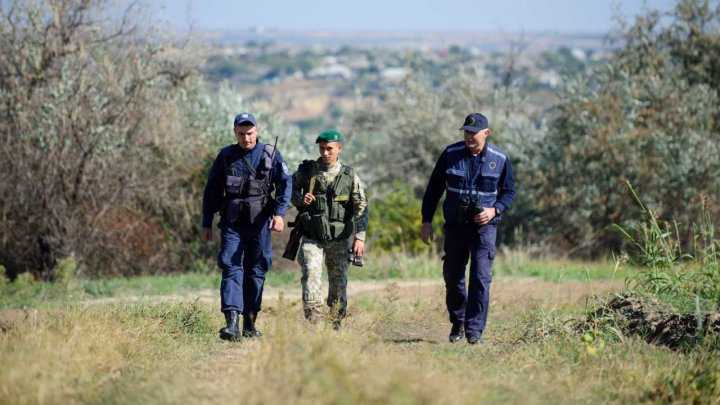 Șefi de la Poliția de frontieră, acuzați de ILEGALITĂȚI. Ce a declarat Rosian Vasiloi