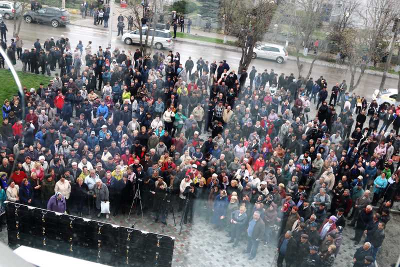 Proteste la Comrat în legătură cu modificările la Codul Electoral al regiunii. Ce au decis Adunarea Populară și Comitetul Executiv din Autonomia Găgăuză