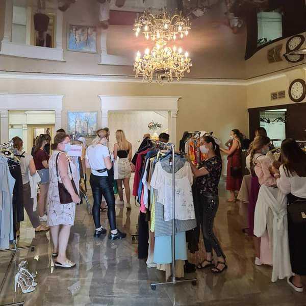 Încă un tîrg de caritate organizat de Platforma Garderoba