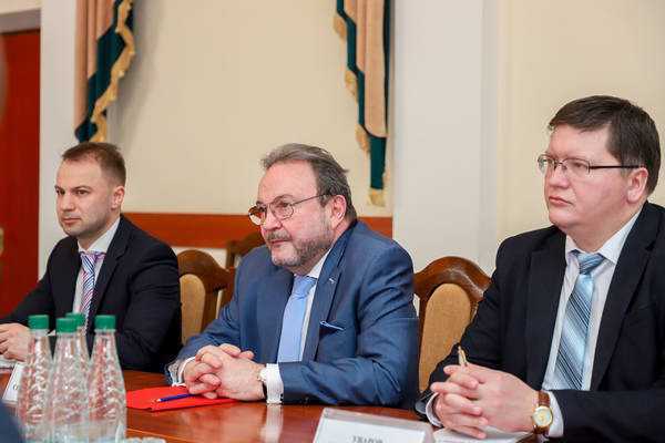 Ce i-a spus Krasnoselski ambasadorului cu misiuni speciale al Moscovei, Serghei Gubarev