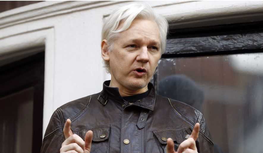 Fondatorul WikiLeaks, Julian Assange, CONDAMNAT la închisoare