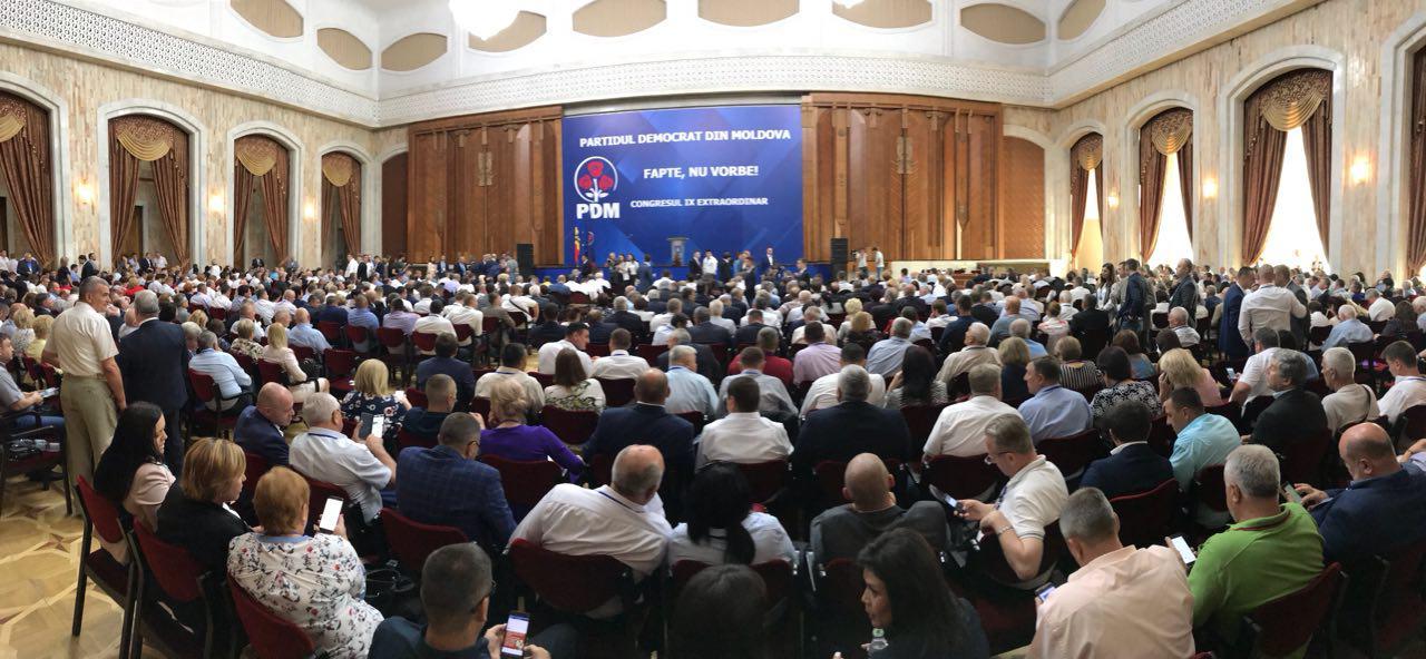 A început Congresul extraordinar al PDM. Ce decizii urmează să fie luate