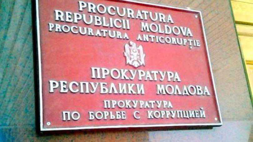 Ex-director SIS, trimis în judecată în cazul profesorilor turci. Foștii săi adjuncți și directoarea BMA – scoși de sub urmărire penală
