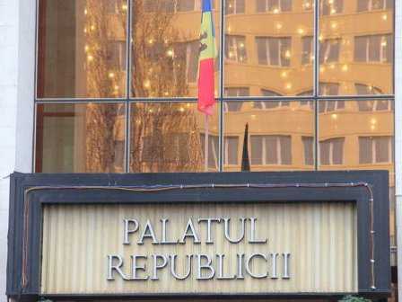 ПКРМ обвинил представителей ДПМ, что они оказывают давление на депутатов Народного Собрания Гагаузии