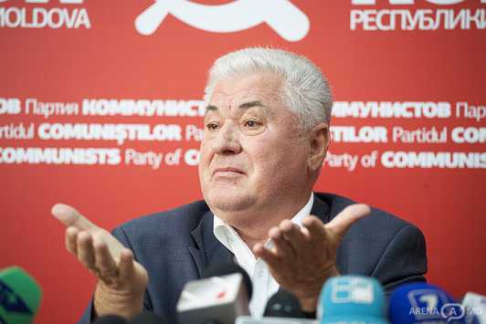 Noi plecări din PCRM