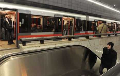 Soluţie pentru singuratici: La Praga se lansează metroul iubirii!