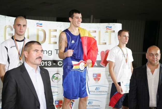 frbox.ro - Vasile Belous a fost extrem de fericit pe podiumul de premiere