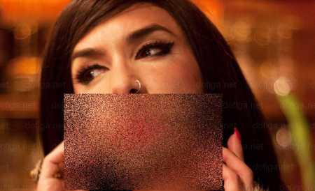 FOTO. Doamne, mare ţi-e grădina! Tânăra care nu poate trece neobservată pe stradă. „Sunt unică în lume!”