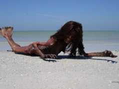 Creatura înfricoşătoare care a şocat pescarii japonezi. Nimeni nu ştie cum a ajuns pe plajă