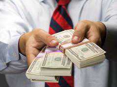 În decembrie au fost acordate mai multe credite la o dobândă mai mică