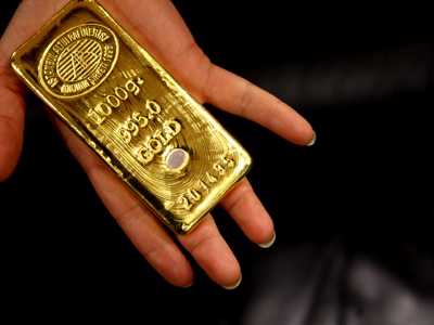 Aurul atinge un nou maxim istoric