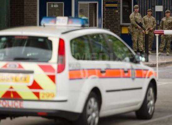 Incidente violente la Paris: Poliţia a reţinut aproximativ 300 de persoane