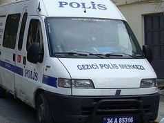 Poliţişti turci arestaţi pentru trafic de femei din R. Moldova