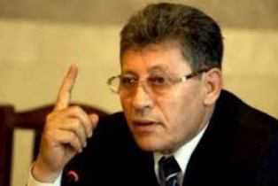 Liberalii nu-l lasă pe Filat să-şi facă „corp de control”