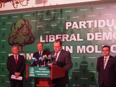 Medicii şi juriştii PLDM luptă cu sărăcia de la sat