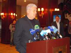 Voronin: Alegerea preşedintelui Parlamentului a fost o farsă