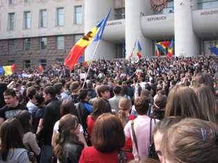 Proteste în masă anticomuniste la Chișinău