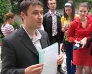 Tinerii liberal-democraţi să ducă dezbateri cu pionerii, Mark Tcaciuk