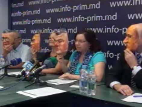Consiliul Naţional al ONG-urilor: femeile din Moldova să ia exemplu de la Merkel privind implicarea în politică