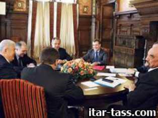Medvedev, Voronin şi Smirnov au semnat o declaraţie comună