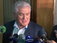 Va fi sau nu retrasă imunitatea deputaţilor Voronin şi Popuşoi?