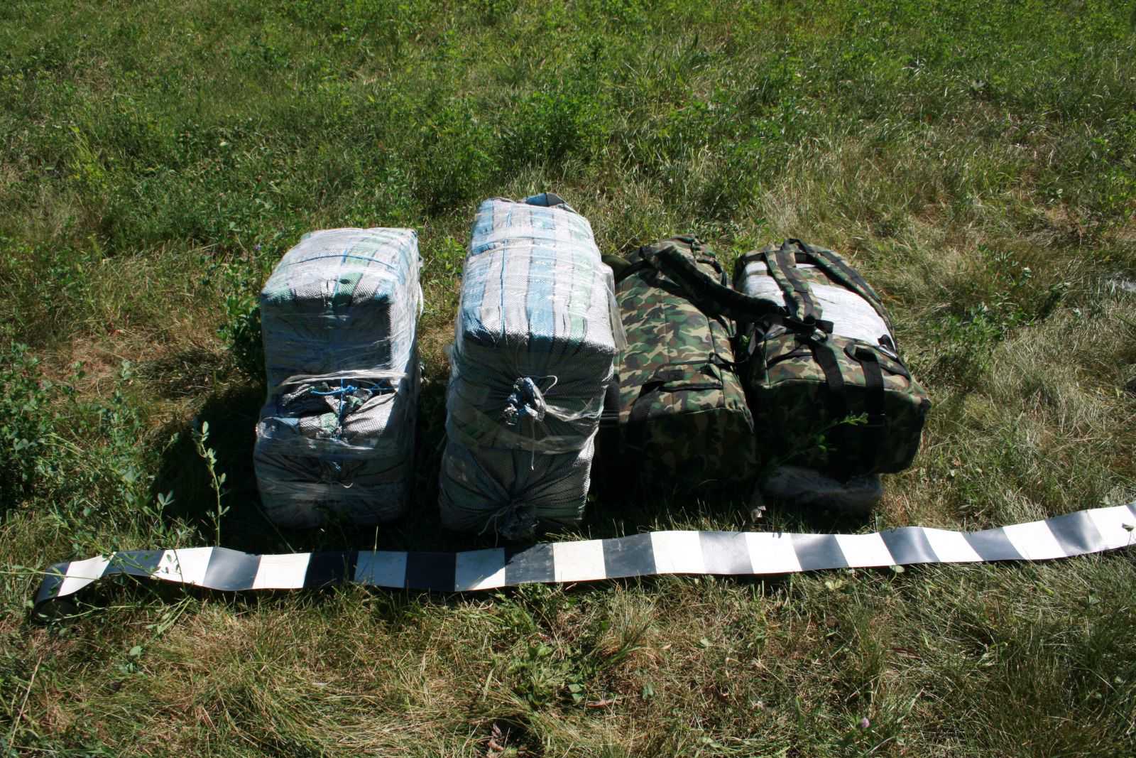 55.500 de ţigări trase cu funia peste râul Prut