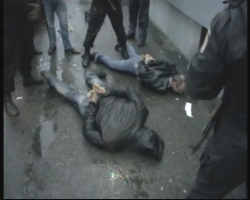 VIDEO. Grupare specializată în comercializarea heroine reținută de poliție