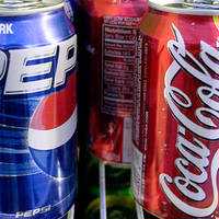 Coca-Cola şi Pepsi îşi modifică reţetele. Află de ce