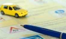 Instructor auto reţinut pentru mită şi trafic de influenţă