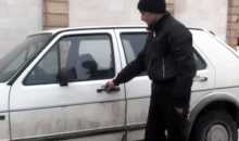 VIDEO. A răpit o maşină, pentru a se plimba prin capitală