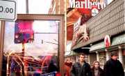 Premierul Dmitry Medvedev cere interzicerea reclamelor la tutun în Rusia