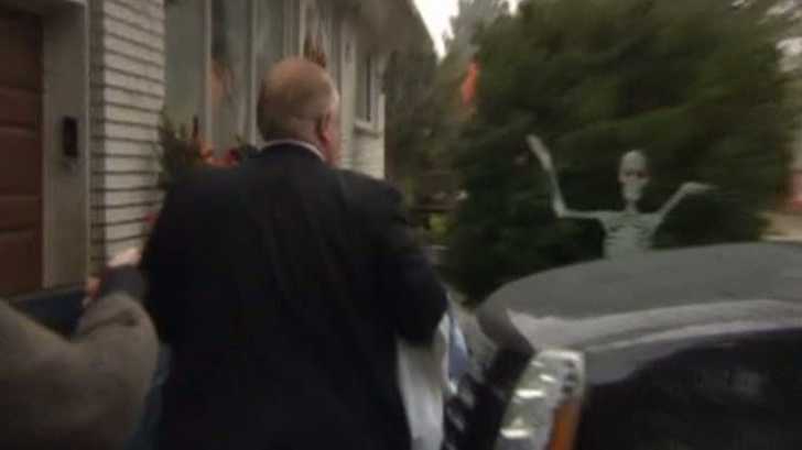 VIDEO. Primar filmat în timp ce se droghează