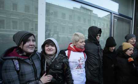 Rusia pregăteşte o lege care interzice propaganda homosexual