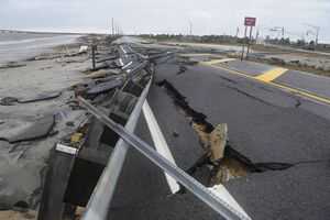 Un nou bilant al uraganului Sandy: 102 morti