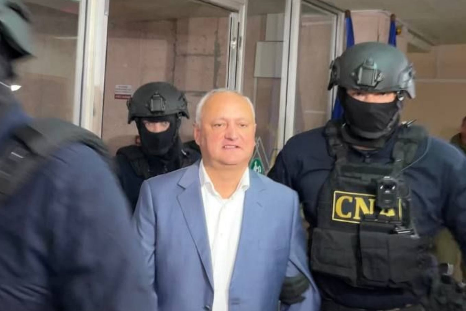 BREAKING NEWS! Igor Dodon a primit 30 de zile de arest la domiciliu
