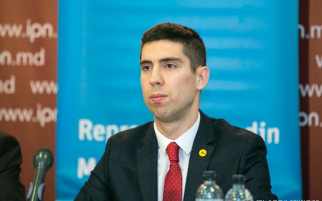 Va fi sau nu arborat drapelul LGBT și pe clădirea Parlamentului și Președinției? Ce spune vicepreședintele Legislativului, Mihai Popușoi