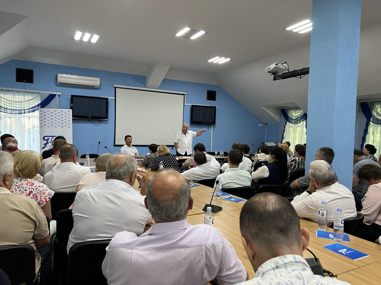 Dumitru Diacov lansează prima platformă de discuție privind consolidarea Centrului politic din Moldova