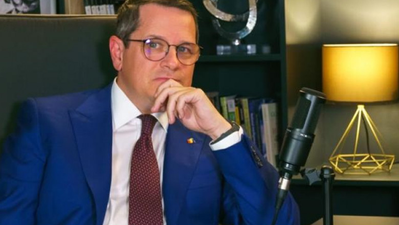 Despre ce riscuri au discutat la întrevederea de ieri Carp, Grosu și directorul Serviciului Român de Informații