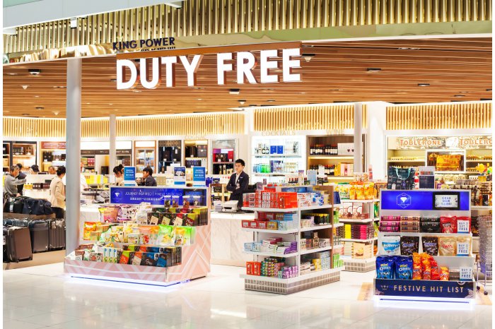 După ce a scris că magazinele duty-free din Aeroport activează prin scheme corupte și au zile numărate, a venit replica pentru ministrul Alaiba