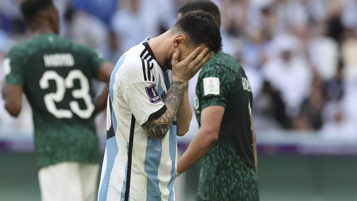 Surpriză de proporții la Mondialul din Qatar – Dubla campioană mondială, Argentina, învinsă de Arabia Saudită