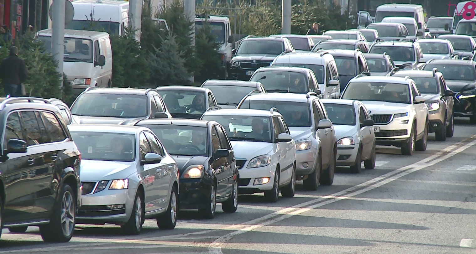 Ambuteiajele din capitală ar putea crește la cote maxime, joi și vineri – De ce se întâmplă asta și care este mesajul poliției pentru șoferi