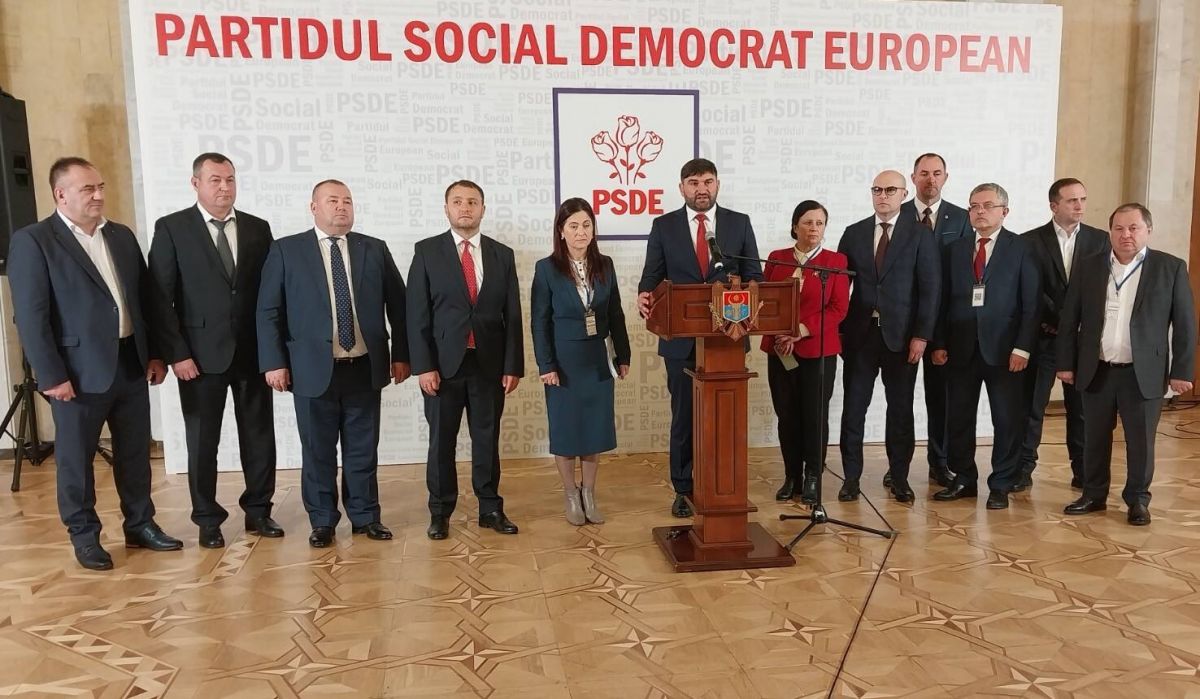 Partidul Democrat din Moldova  și-a schimbat denumirea și s-a despărțit de părintele fondator al formațiunii, Dumitru Diacov