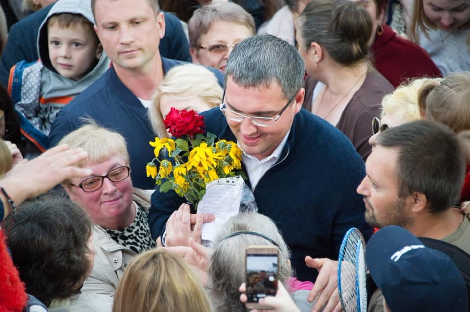 ”Tu ești omul puternic”! Renato Usatîi își sărbătorește astăzi ziua de naștere – Ce mesaj i-a transmis mama sa